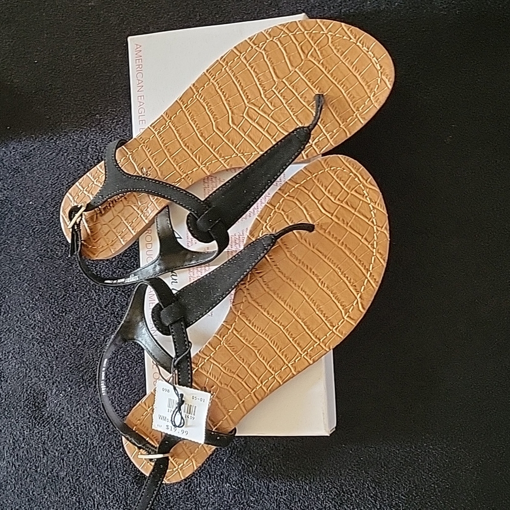 American Eagle Sandals Size 7